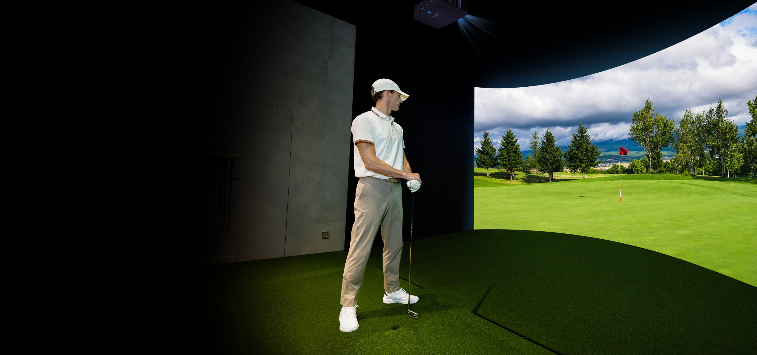 Immersive curved screen golf simulator with BenQ LK936ST projection with Warping for Curved Screens
